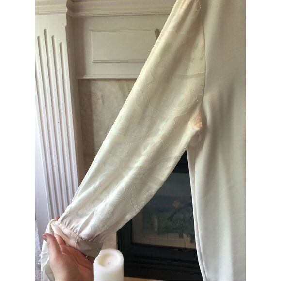 Ann Taylor Factory Women’s White Long Sleeve Elegant Blouse Size L - Picture 3 of 7